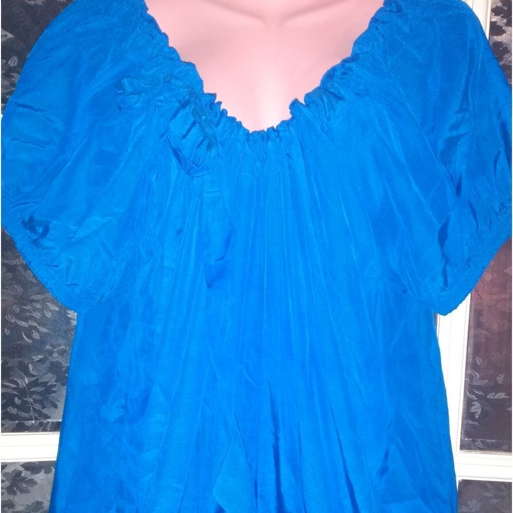3/$15 Simply. Chloe Dao Adjustable Neck Tie Top - Picture 13 of 14
